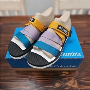 NWT Columbia Strappy Sandals - Women’s Size 9